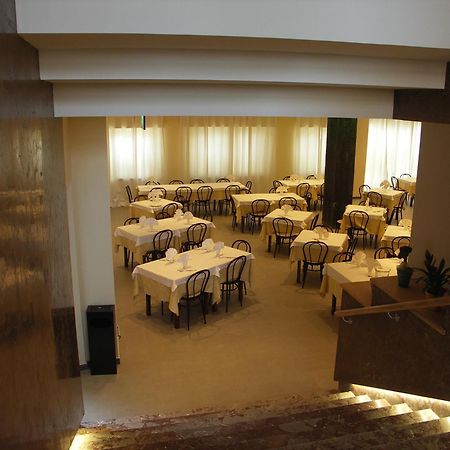 Hotel La Rosa Dei Venti Монте-Сан-Джусто Экстерьер фото